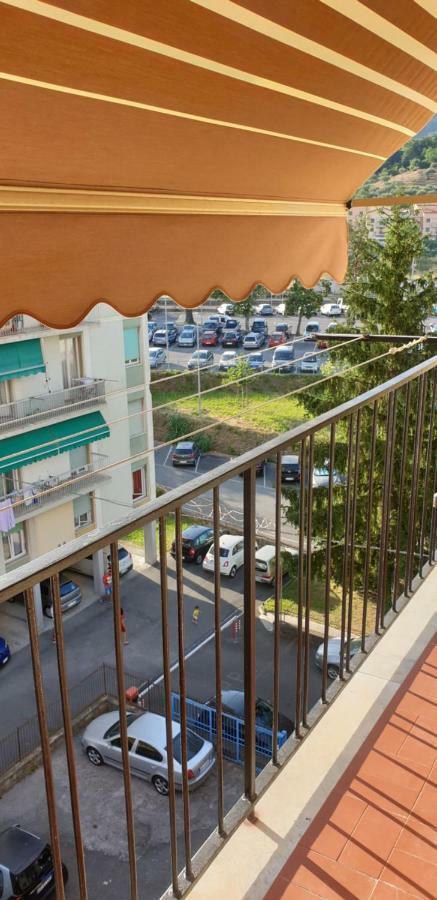 Rosy'S Flat Apartment ลาสเปเซีย ภายนอก รูปภาพ